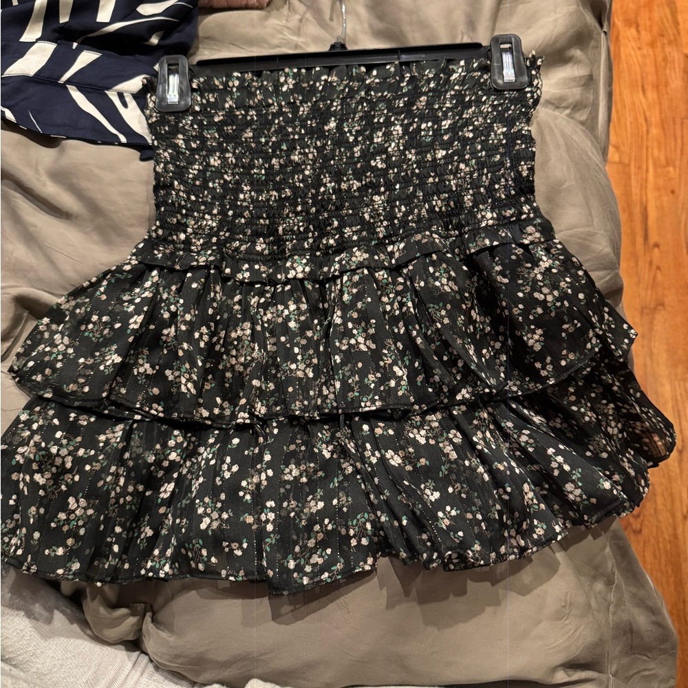 Floral ruched mini skirt
